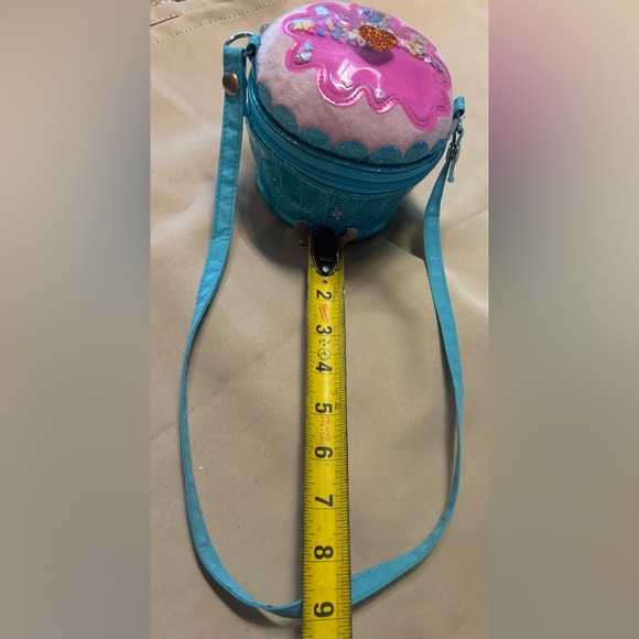 Cupcake Bag Purse Girls Blue Glitter Sprinkles Crossbody Claire’s - Picture 5 of 16